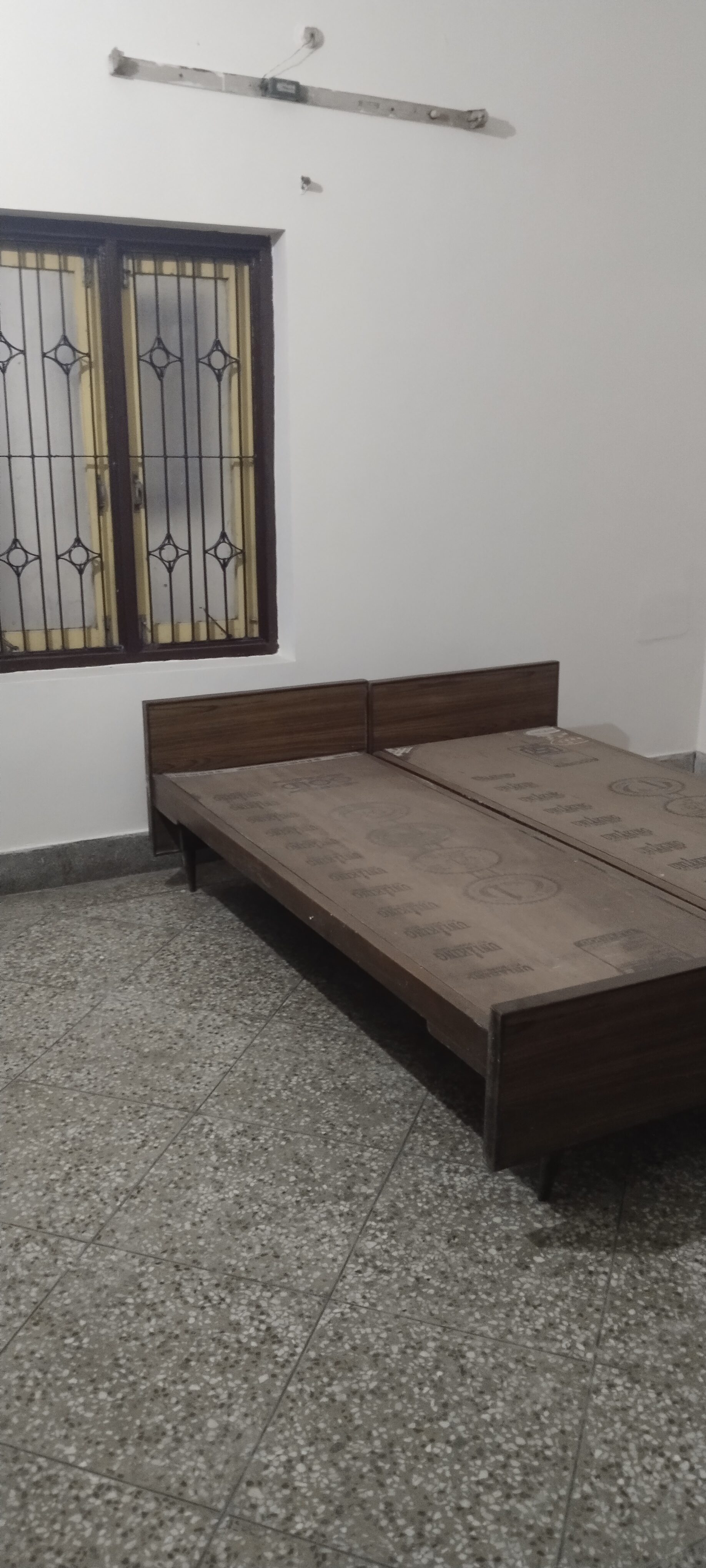 1.5 BHK + Pooja Room Builder Floor For Rent in Gomti Nagar 