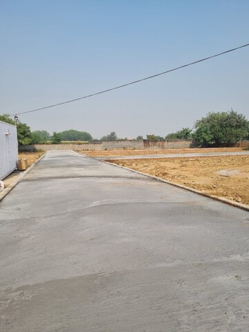  Plot For Sale in Upsidc Site B