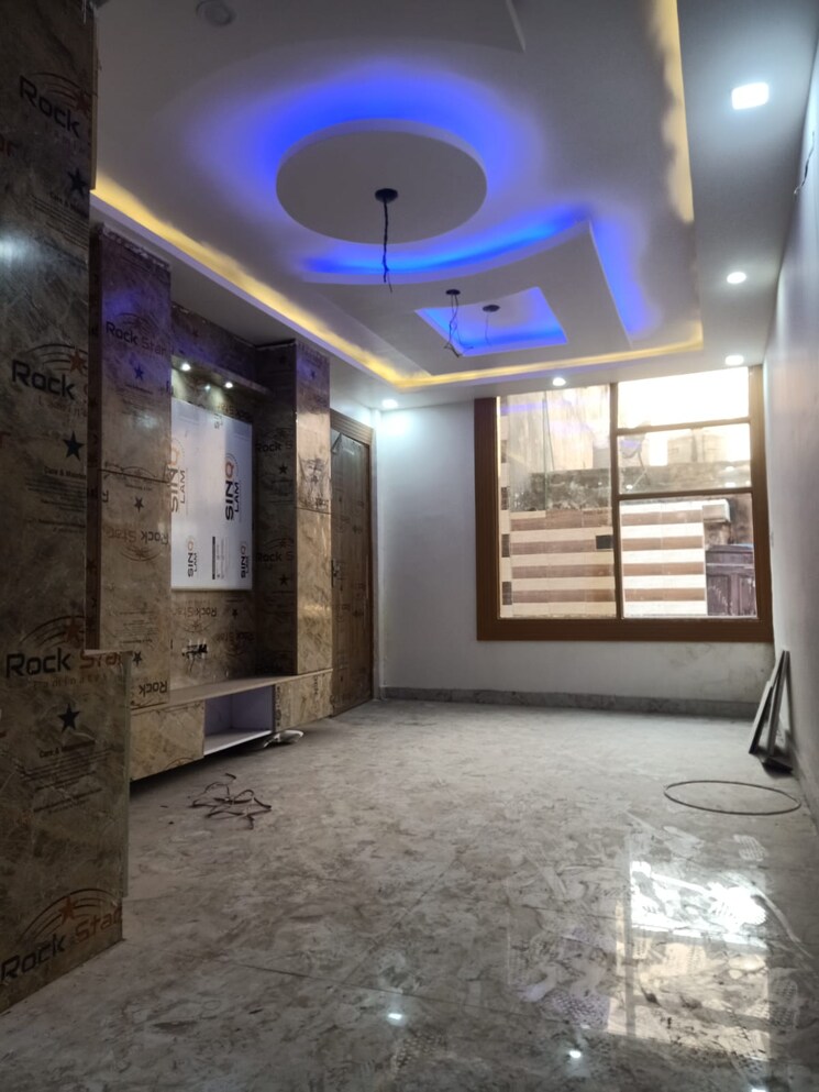 Living Room, om vihar 2 Bedroom 500 Sq.Ft. Builder Floor In Om Vihar Delhi 7789387