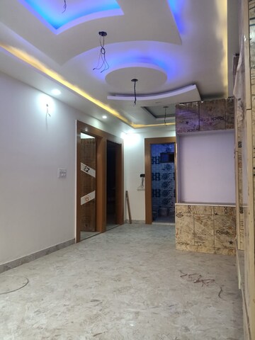 Room in 2 BHK Builder Floor at Om Vihar – for Sale