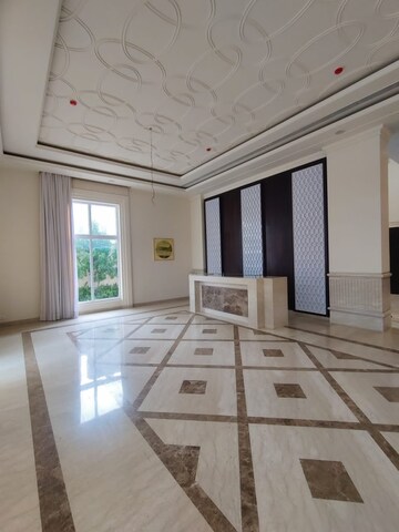 Kitchen in 3 BHK Apartment at Omaxe The Palace, Gomti Nagar – for Sale