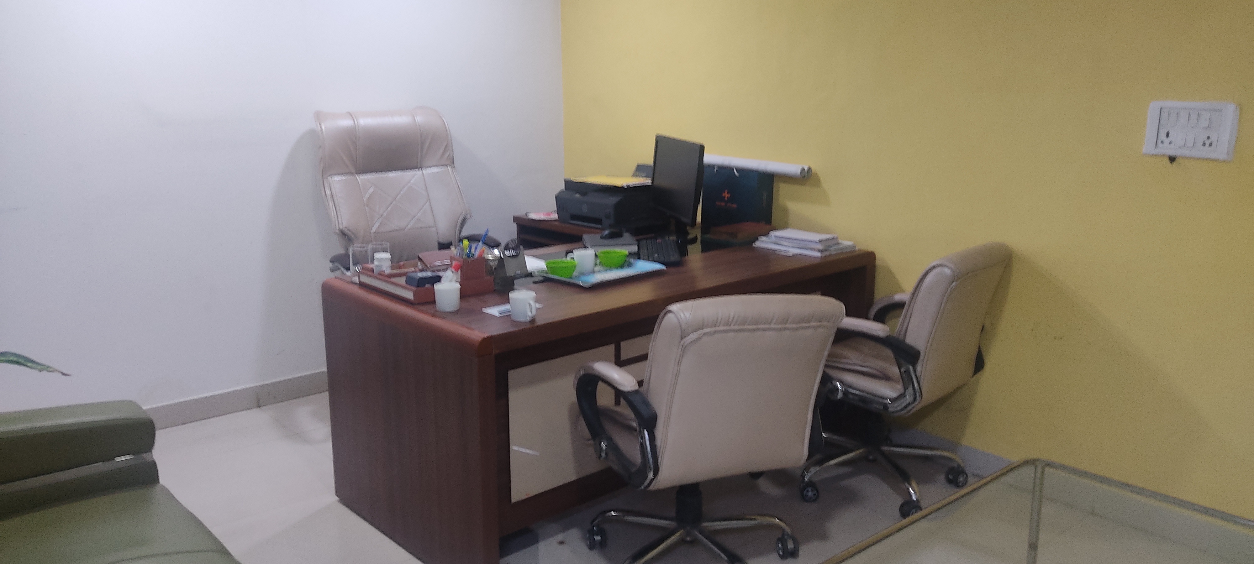 Commercial Office Space 1250 Sq.Ft. For Rent in Sector 63 Noida  7789530