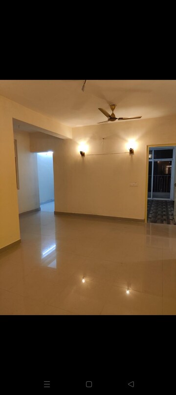 Room in 3 BHK Apartment at Proview Officer City 2, Raj Nagar Extension – for Sale
