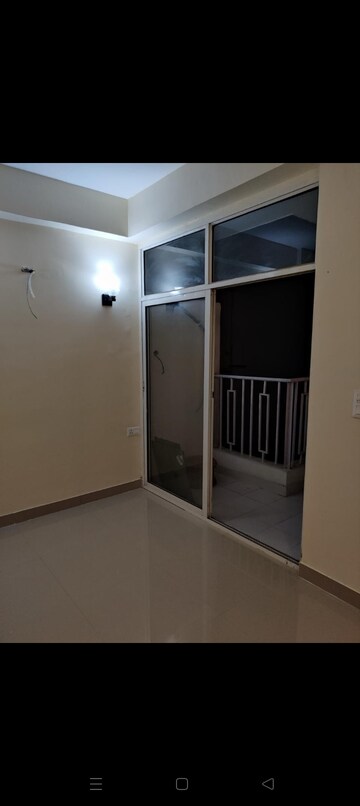 Room in 3 BHK Apartment at Proview Officer City 2, Raj Nagar Extension – for Sale
