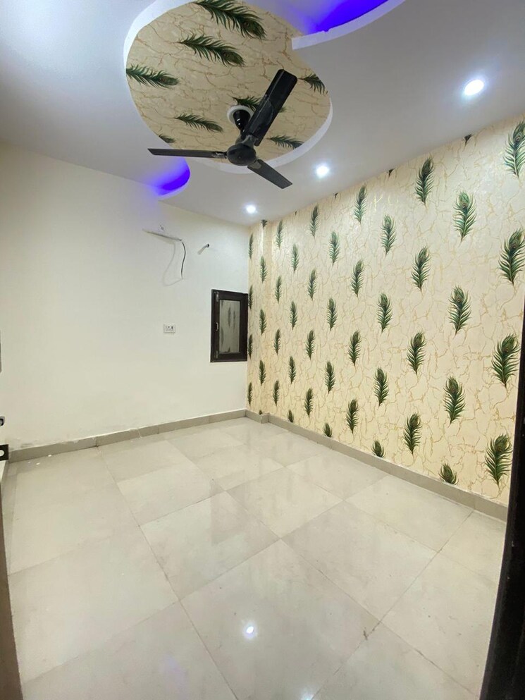 Bathroom, uttam nagar west 3 Bedroom 850 Sq.Ft. Builder Floor In Uttam Nagar West Delhi 7789563