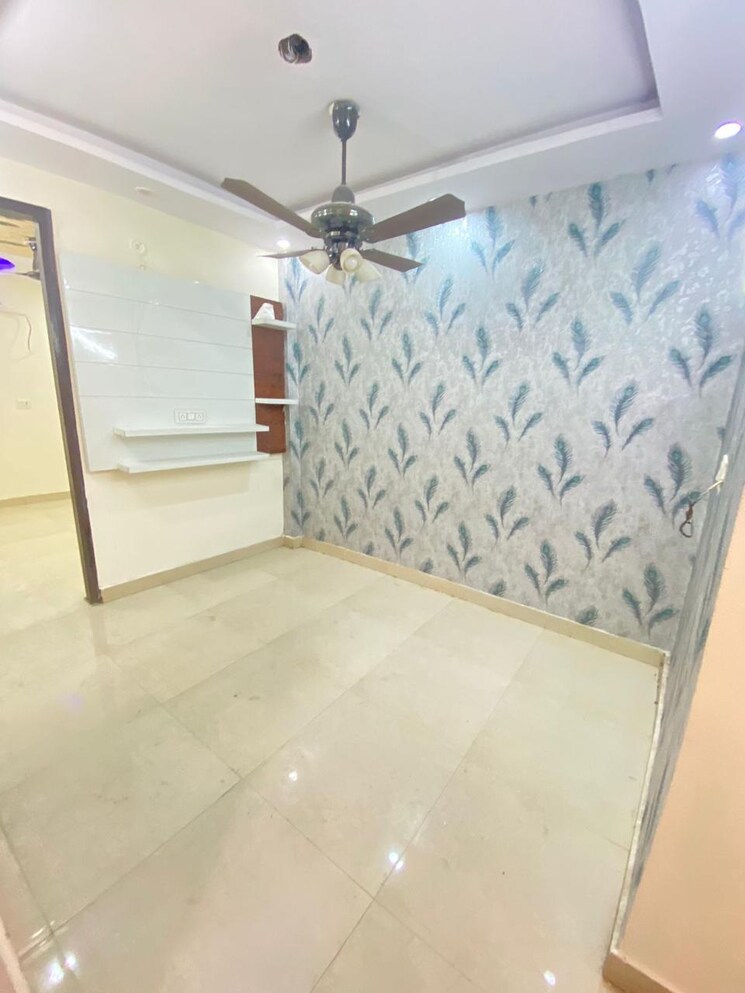 Bathroom, uttam nagar west 3 Bedroom 850 Sq.Ft. Builder Floor In Uttam Nagar West Delhi 7789563