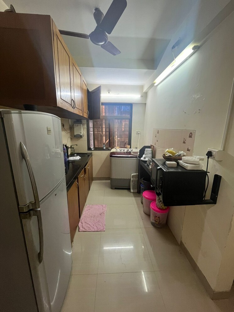 Kitchen, white-rose 2 Bedroom 750 Sq.Ft. Apartment In Bandra West Mumbai 7789601