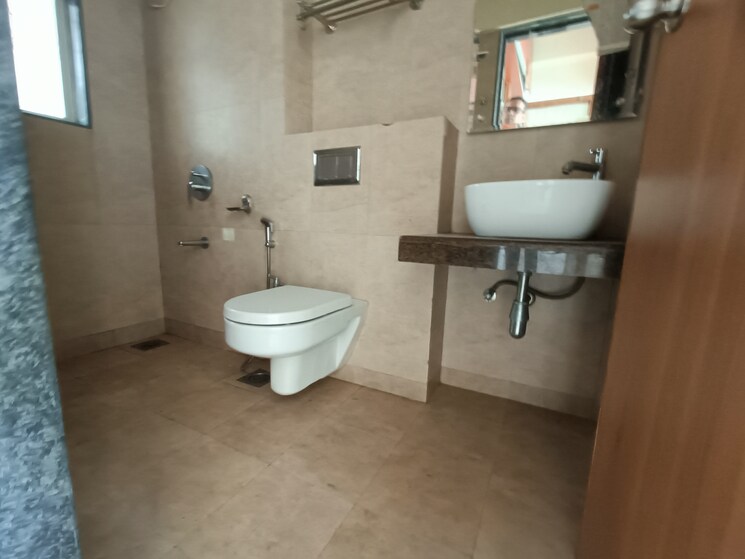 Bathroom, godrej-prime 2 Bedroom 737 Sq.Ft. Apartment In Chembur Mumbai 7789621
