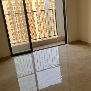 Room in 1 BHK Apartment at Sunteck West World, Tivri – for Sale