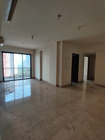 3 BHK Apartment For Sale in Lodha Sterling, Kolshet Road