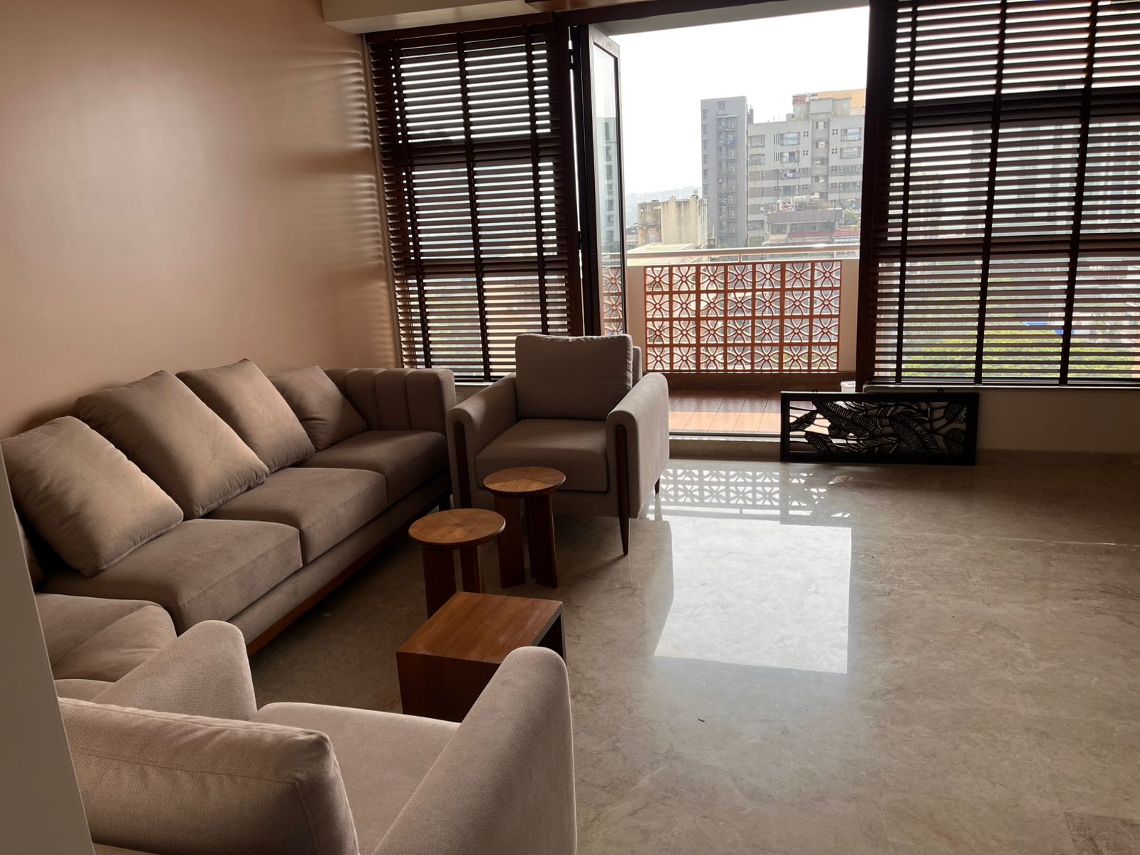 3 BHK Apartment For Rent in Juhu Scheme Juhu Mumbai  7789822