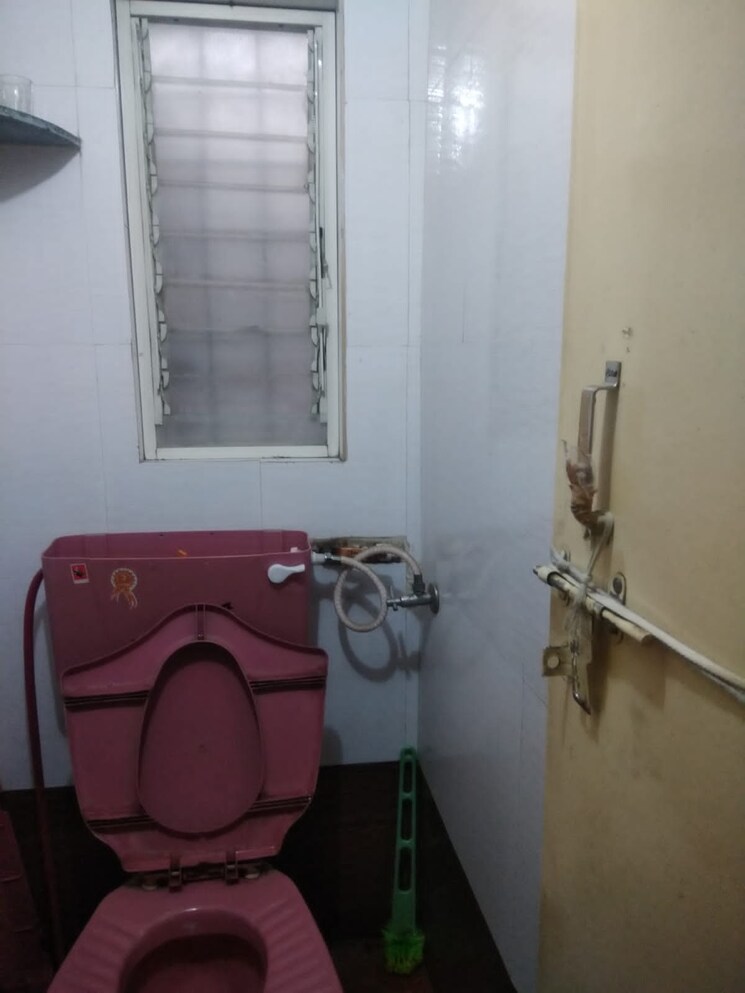Bathroom, dhankawadi 1 Bedroom 650 Sq.Ft. Apartment In Dhankawadi Pune 7789825