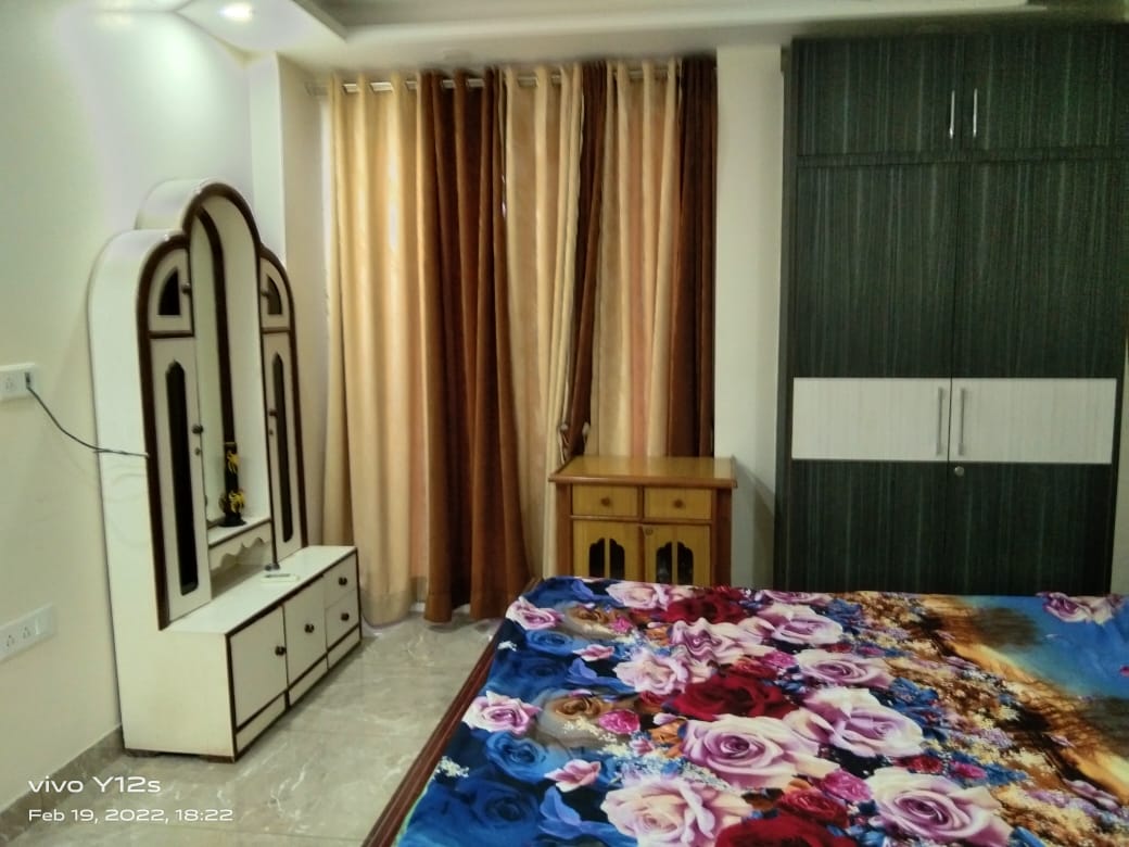 3 BHK + Servant Room Apartment For Sale in Parsvnath Green Ville