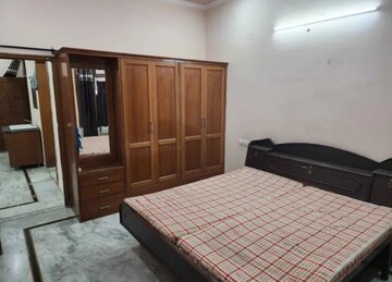 Bedroom in 2 BHK Builder Floor at Vaishali Sector 5 – for Sale