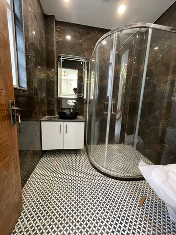 Bathroom in 3 BHK Builder Floor at Ansal Sushant Floors, Sushant Lok ii – for Sale