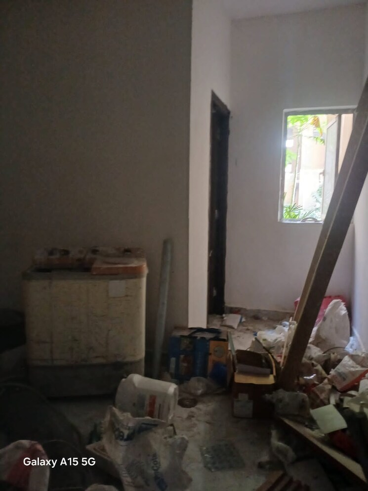 Living Room, paras-tierea 3 Bedroom 1075 Sq.Ft. Apartment In Sector 137 Noida 7790136