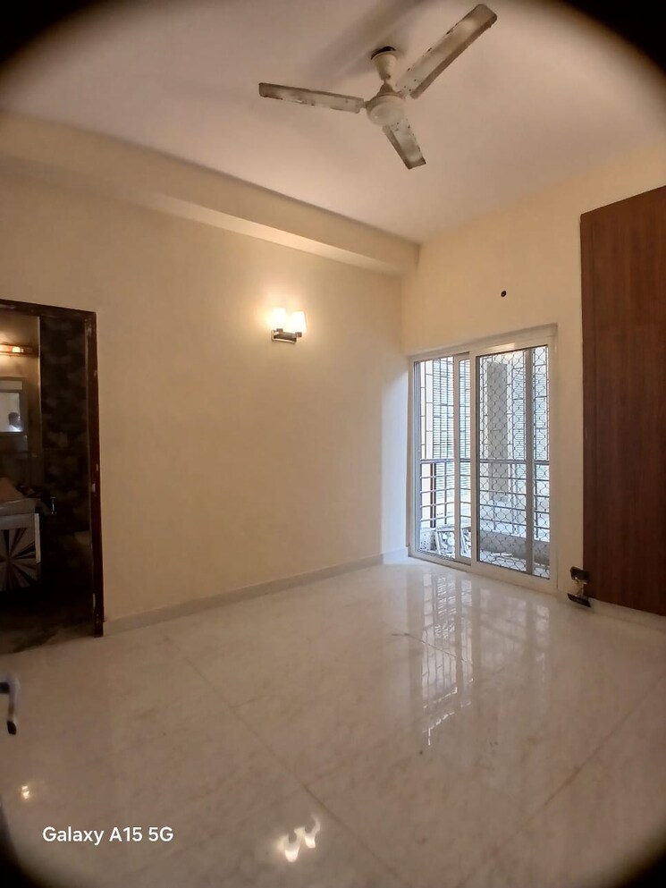Room, paras-tierea 3 Bedroom 1075 Sq.Ft. Apartment In Sector 137 Noida 7790136