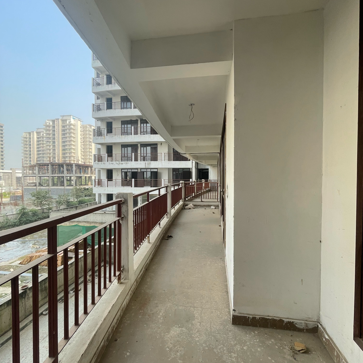 3 BHK + Servant Room,Extra Room Apartment For Sale in Cosmos Express 99