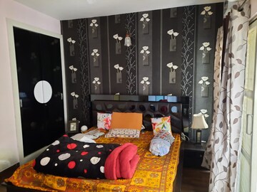 Bedroom in 2 BHK Apartment at Paras Tierea, Sector 137 – for Sale