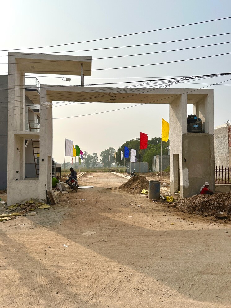 Exterior View, kharar road  120 Sq.Yd. Plot In Kharar Road Mohali 7790185