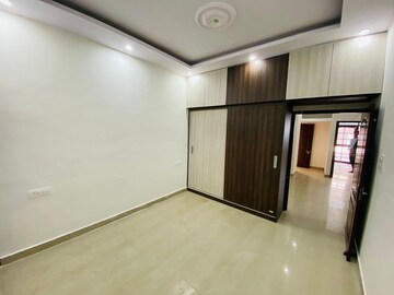 Room in 3 BHK Apartment at Sector 126 – for Sale