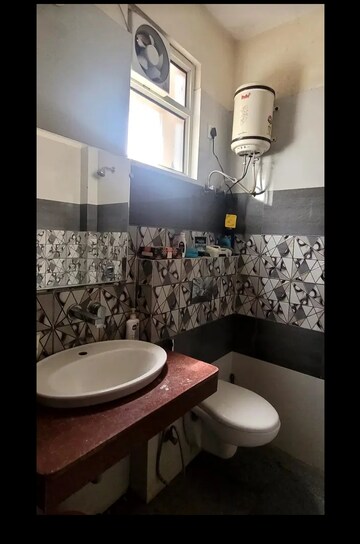 Bathroom in 2 BHK Builder Floor at Vaishali Sector 5 – for Sale