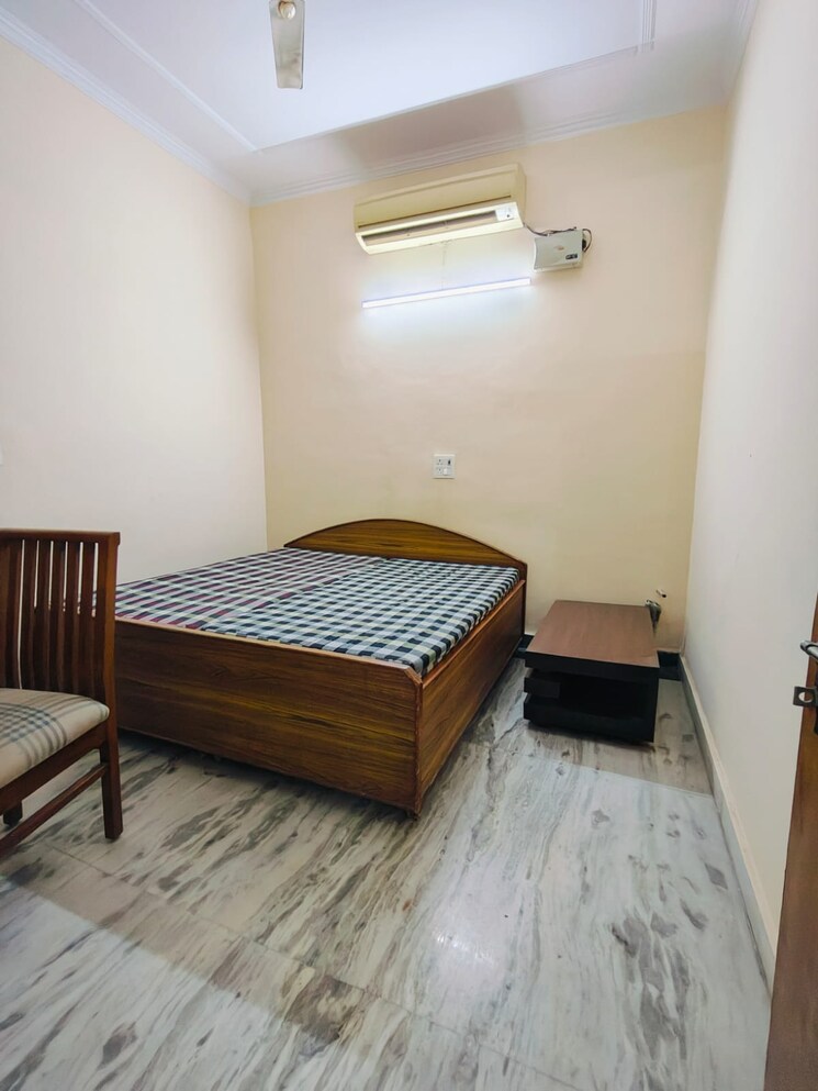 Bedroom, dlf-exclusive-floors 3 Bedroom 1555 Sq.Ft. Builder Floor In Sector 53 Gurgaon 7790426