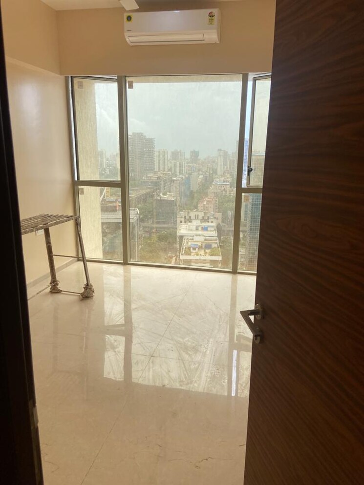 Bedroom, transcon-triumph-tower 3 Bedroom 1336 Sq.Ft. Apartment In Andheri West Mumbai 7790480