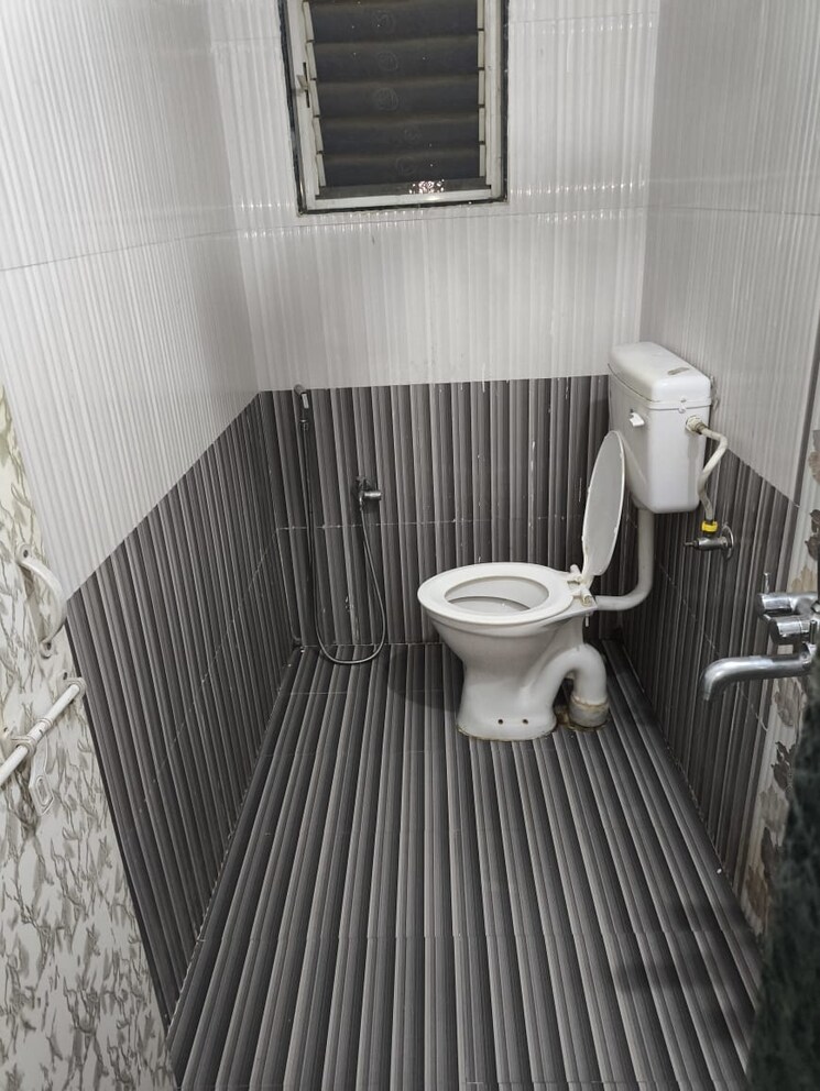 Bathroom, organic-dhanorina 3 Bedroom 1500 Sq.Ft. Independent House In Dhanori Pune 7790501