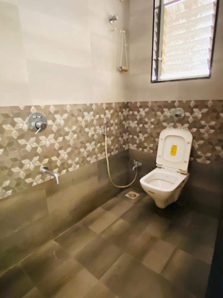 Bathroom, vision-indramegh 2 Bedroom 1100 Sq.Ft. Apartment In Tathawade Pune 7790535