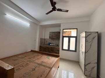 1 BHK Builder Floor For Rent in Saket