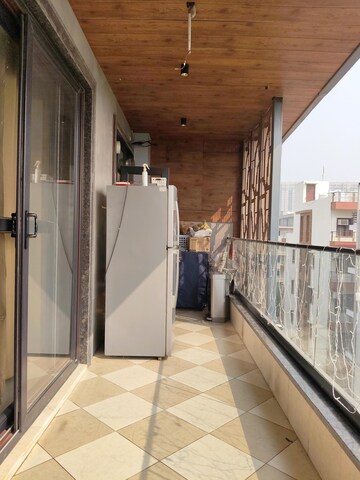 रेसिडेंशियल बिल्डर फ्लोर वर्ग फुट फॉर रेंट इन सेक्टर 28 गुड़गांव  7790631