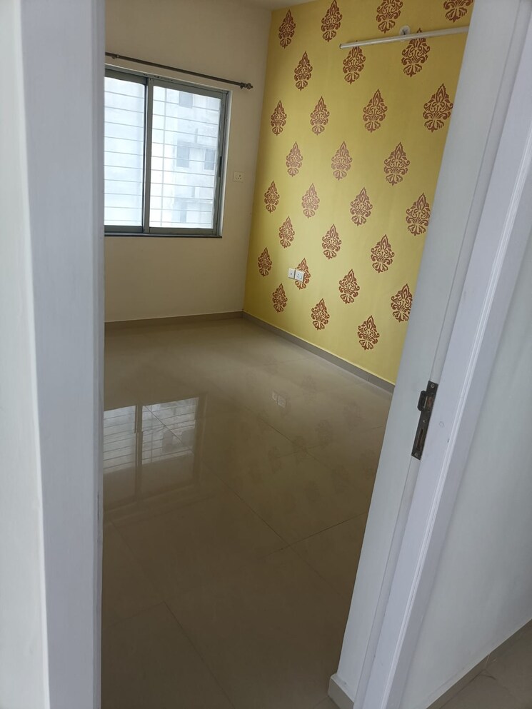 Room, mulund west 2 Bedroom 850 Sq.Ft. Apartment In Mulund West Mumbai 7790801