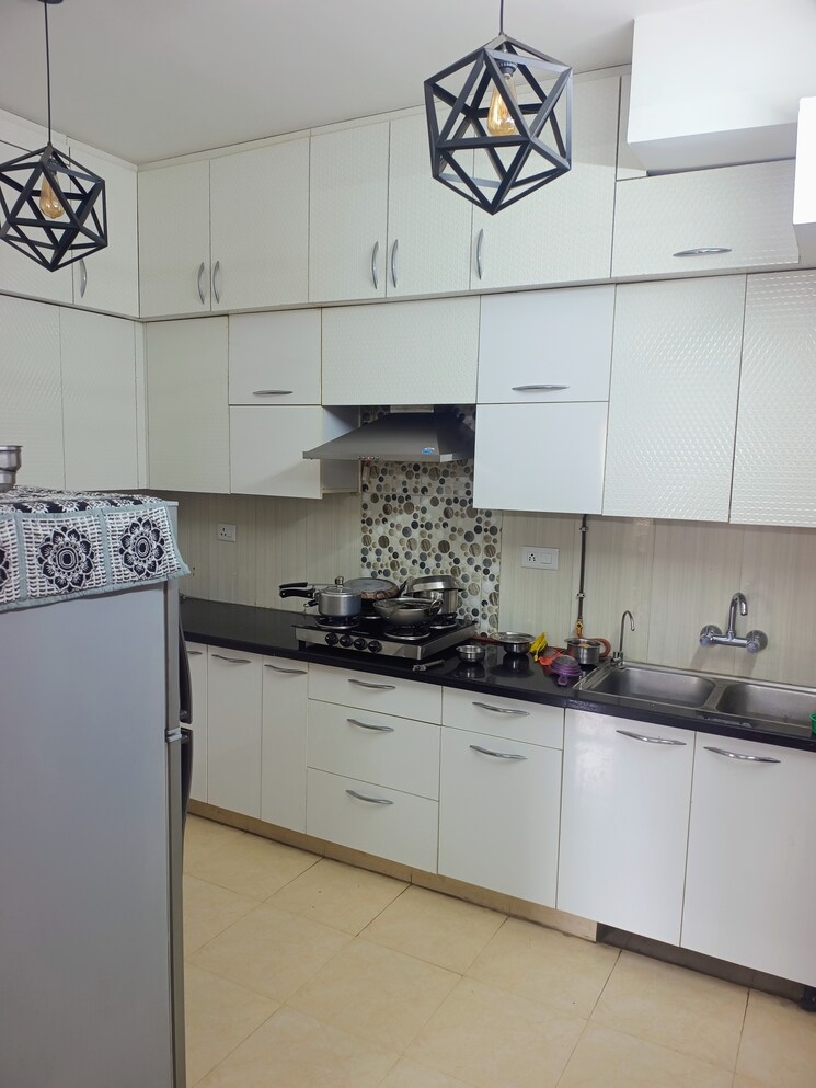 Kitchen, purvanchal-royal-city 3 Bedroom 1735 Sq.Ft. Apartment In Chi V Greater Noida Greater Noida 7790855