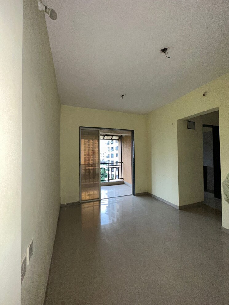 Room, royce-paradise 1 Bedroom 630 Sq.Ft. Apartment In Kalyan West Thane 7790922