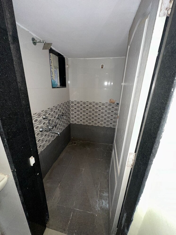 undefined, royce-paradise 1 Bedroom 630 Sq.Ft. Apartment In Kalyan West Thane 7790922