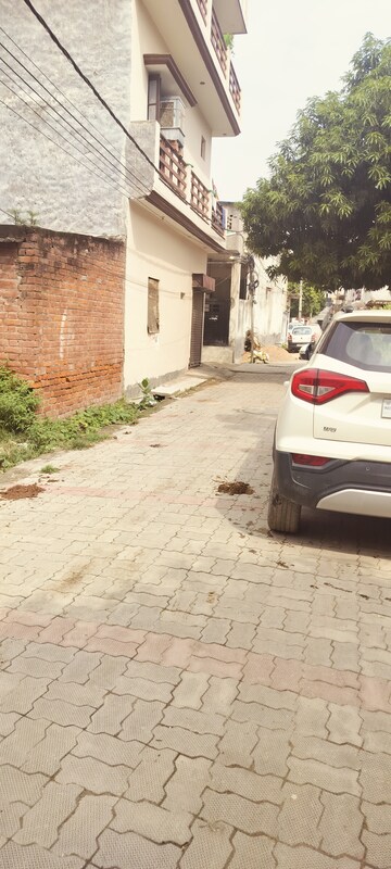  Plot – Exterior View View at Gomti Nagar - for Sale