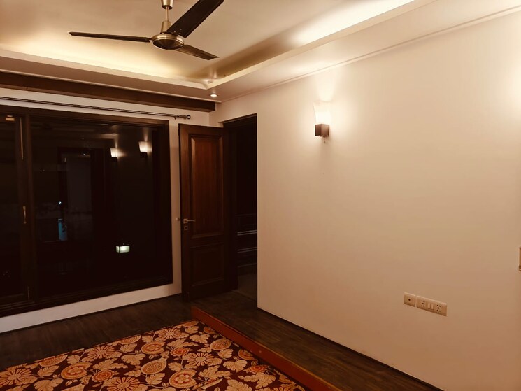 Bedroom, new friends colony 4 Bedroom 516 Sq.Yd. Builder Floor In New Friends Colony Delhi 7790996