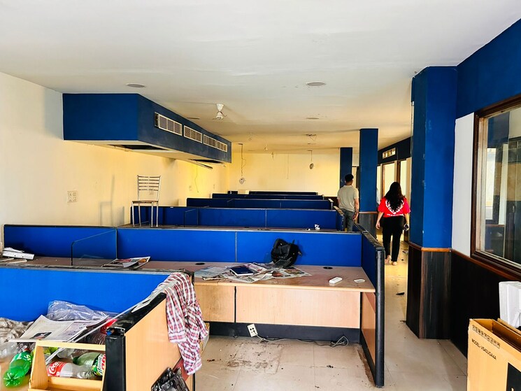 Team Area, sector 2 Commercial Office Space 3200 Sq.Ft. In Sector 2 Noida 7790989