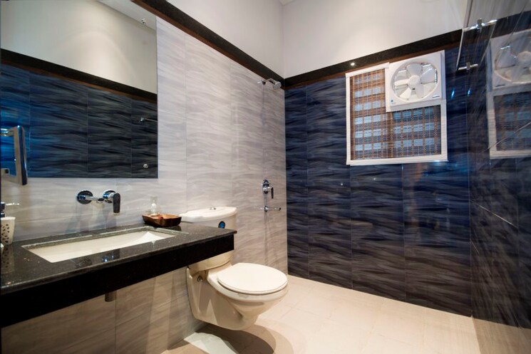 Bathroom, sushma-crescent 2 Bedroom 1310 Sq.Ft. Apartment In Dhakoli Zirakpur 7790936