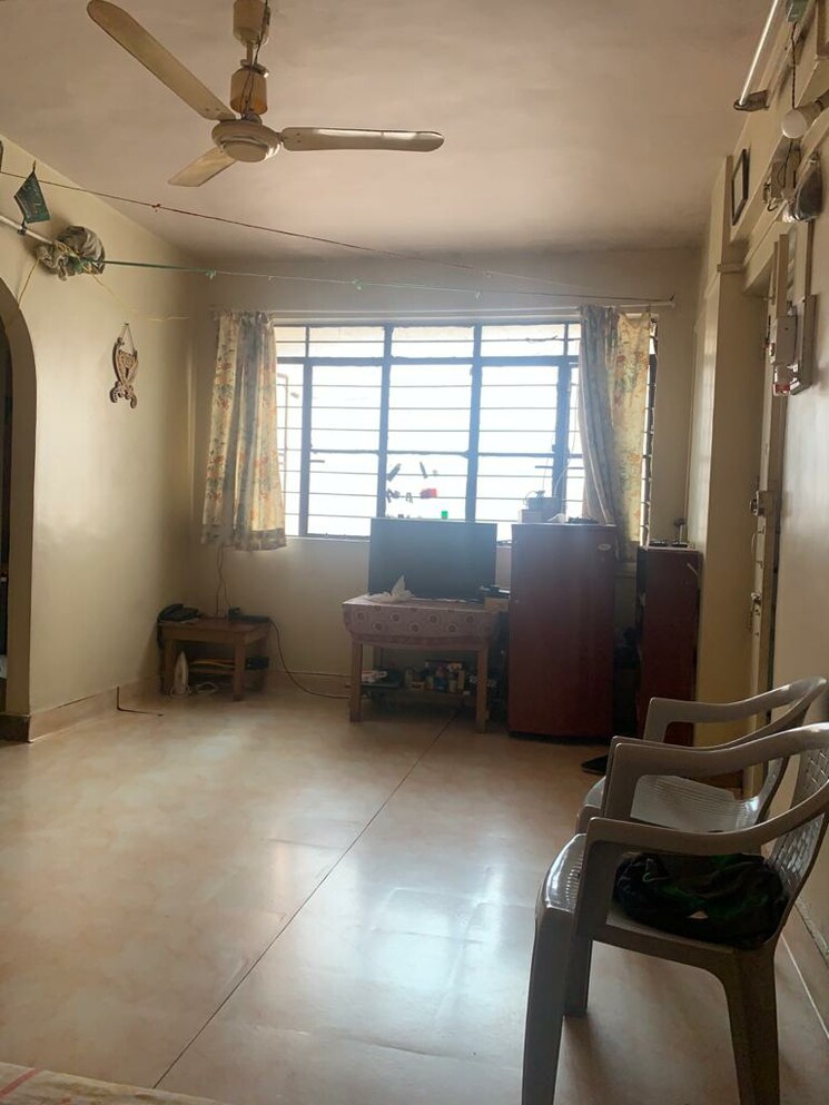 Living Room, model colony 2 Bedroom 900 Sq.Ft. Apartment In Model Colony Pune 7791067