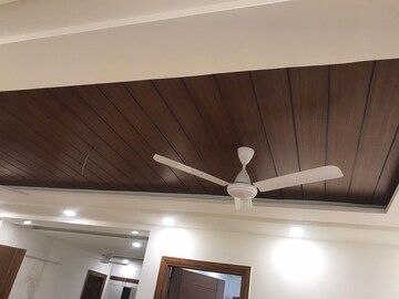 Furnished Amenities in 3 BHK Builder Floor at BPTP Parkland Pride, Sector 77 – for Sale