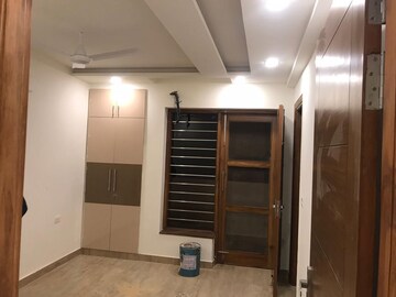 Living Room in 3 BHK Builder Floor at BPTP Parkland Pride, Sector 77 – for Sale