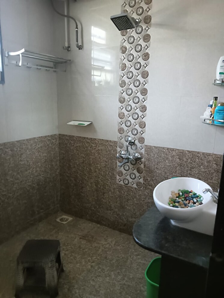 Bathroom, b-u-bhandari-greens-bunglow 2 Bedroom 3000 Sq.Ft. Villa In Dhanori Pune 7791156