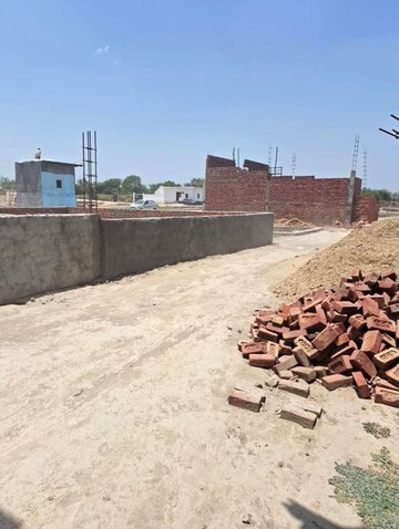  Plot For Sale in Bhopani Village