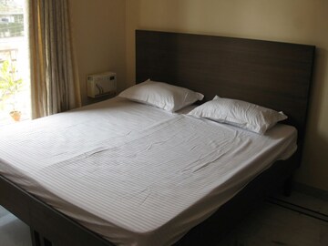 रेसिडेंशियल फ्लैट वर्ग फुट फॉर रेंट इन सेक्टर 28 गुड़गांव  7791549