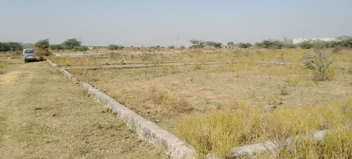 Plot For Sale in Smart City 
