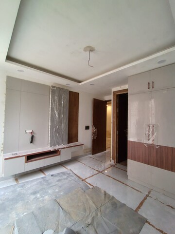 3 BHK Builder Floor For Sale in Sector 107