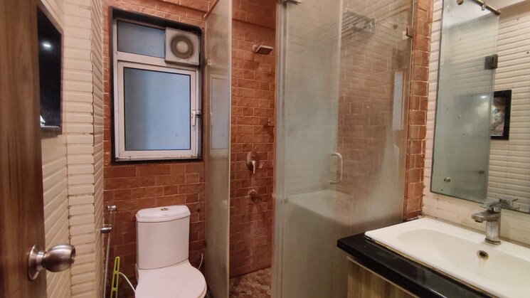 Bathroom, moti nagar 3 Bedroom 1775 Sq.Ft. Apartment In Moti Nagar Delhi 7791631
