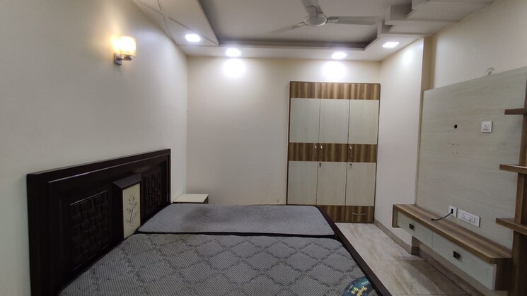 Bedroom, moti nagar 3 Bedroom 1775 Sq.Ft. Apartment In Moti Nagar Delhi 7791631